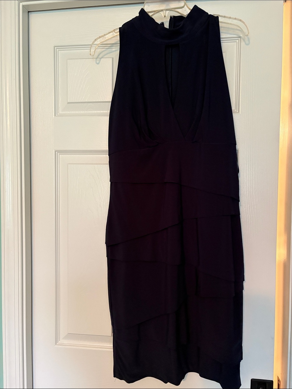 Elegant Sleeveless Navy Mock-Neck Dress with Front Keyhole